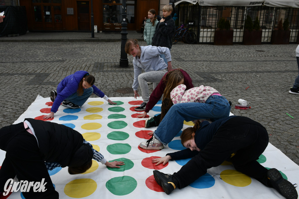 Tarnowskie Góry. Powitanie wiosny na rynku