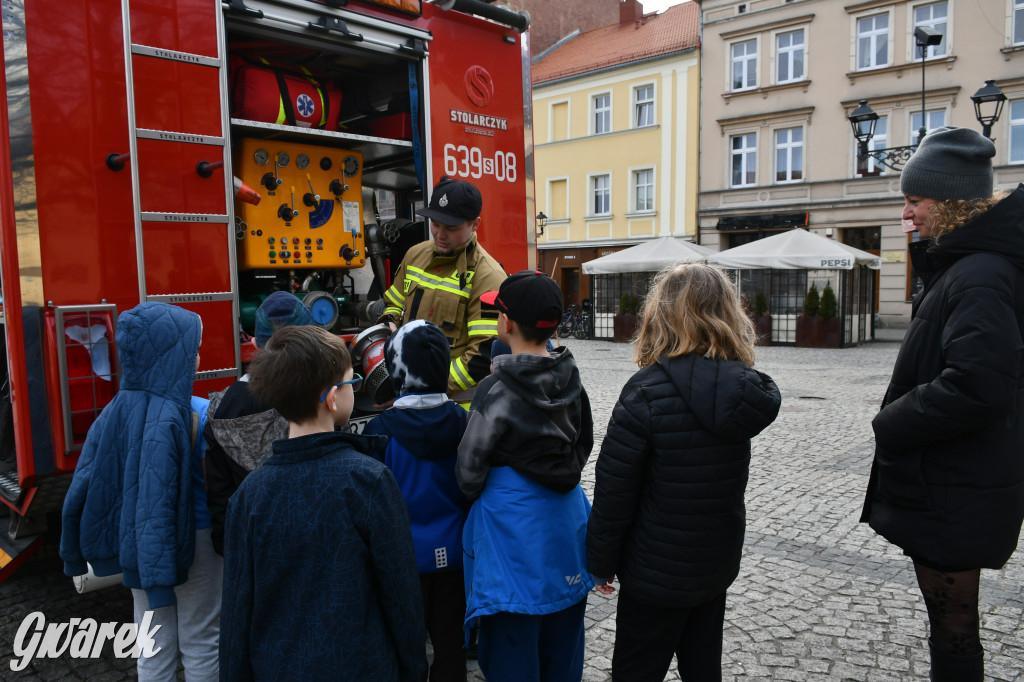 Tarnowskie Góry. Powitanie wiosny na rynku