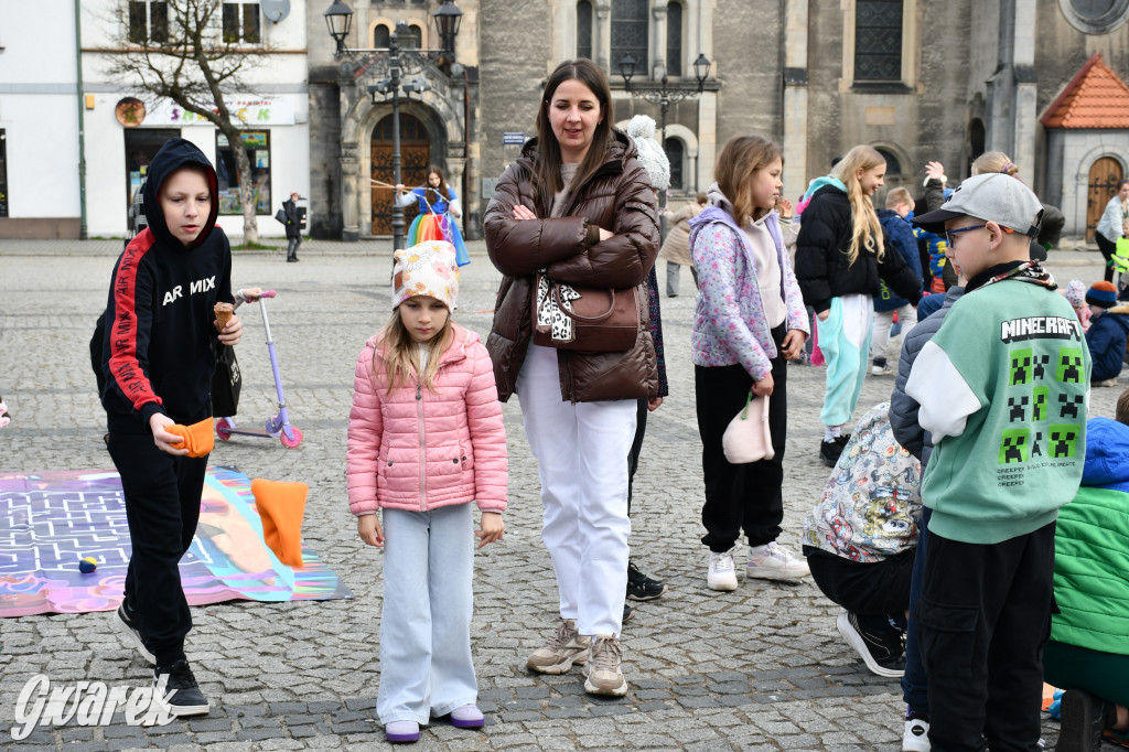Tarnowskie Góry. Powitanie wiosny na rynku