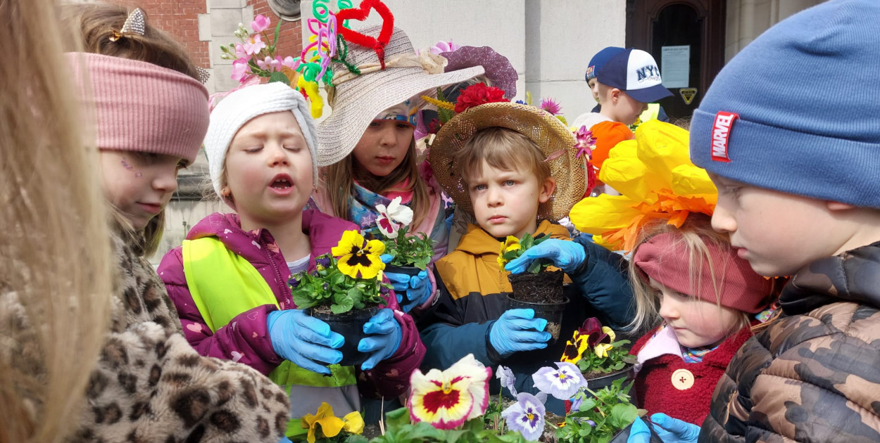  Park w Świerklańcu w kwiatach