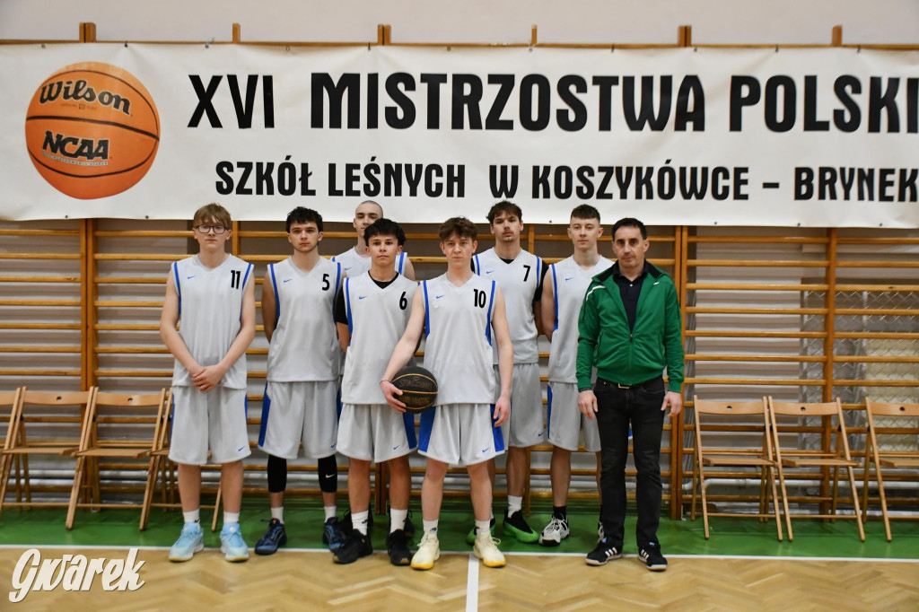Brynek. Mistrzostwa Polski Szkół Leśnych w Koszykówce