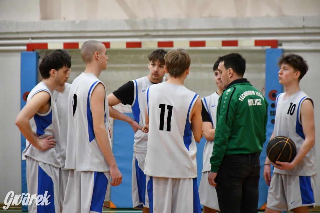 Brynek. Mistrzostwa Polski Szkół Leśnych w Koszykówce