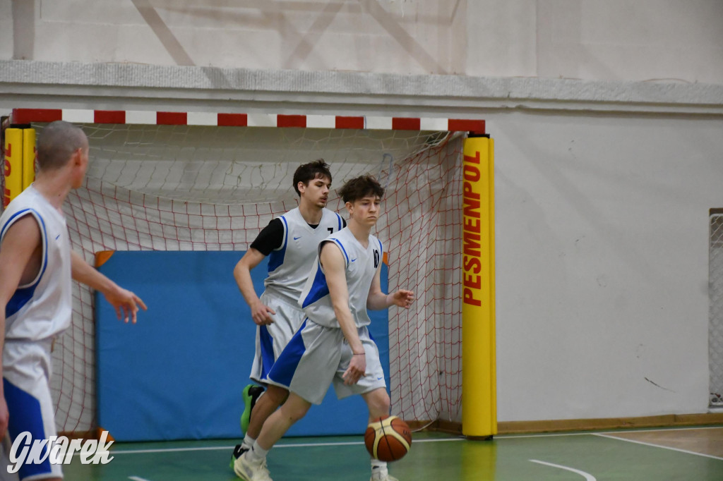 Brynek. Mistrzostwa Polski Szkół Leśnych w Koszykówce