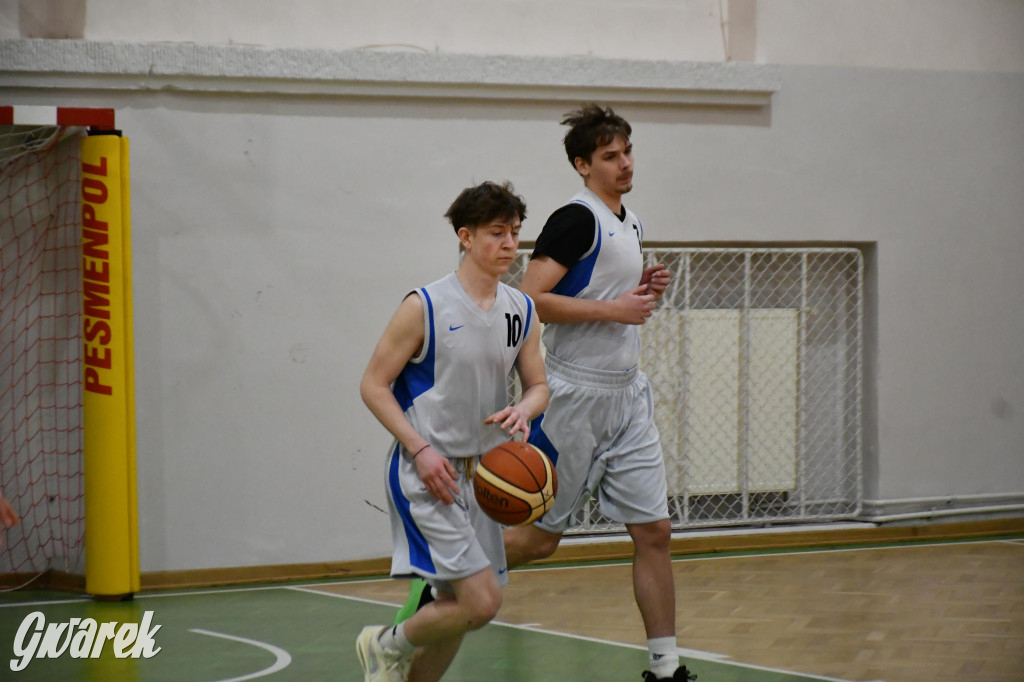 Brynek. Mistrzostwa Polski Szkół Leśnych w Koszykówce