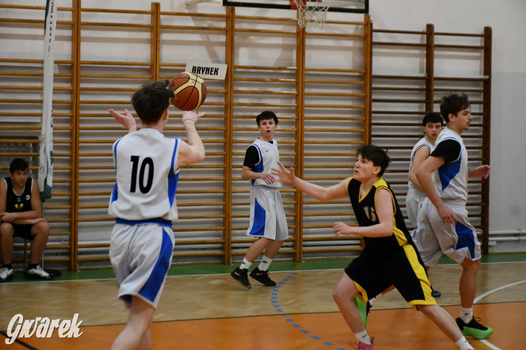 Brynek. Mistrzostwa Polski Szkół Leśnych w Koszykówce