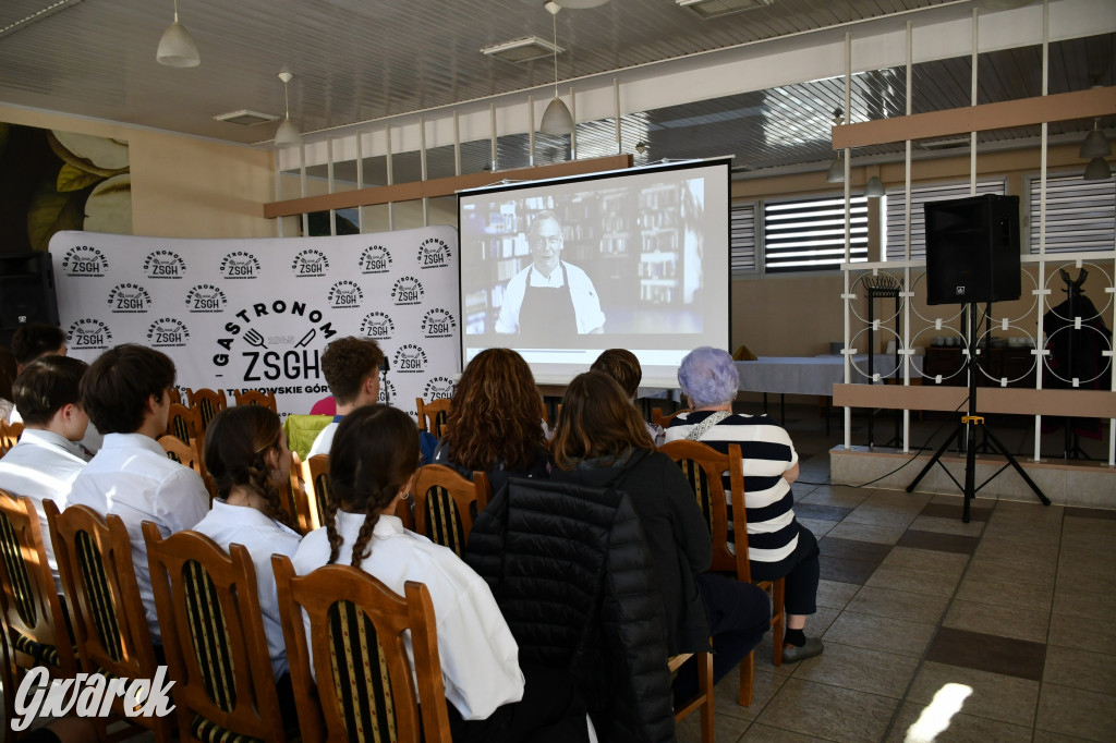 Czerwona skrzynka, czyli Gastronomik od kuchni