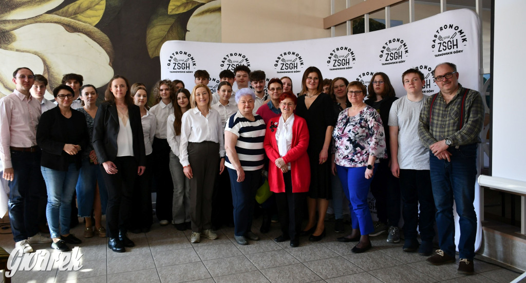 Czerwona skrzynka, czyli Gastronomik od kuchni