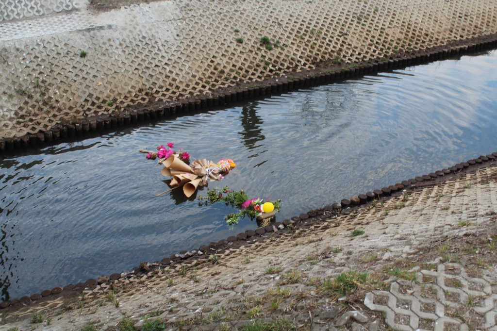 Marzanny utonęły w Brynicy. Tradycji stało się zadość