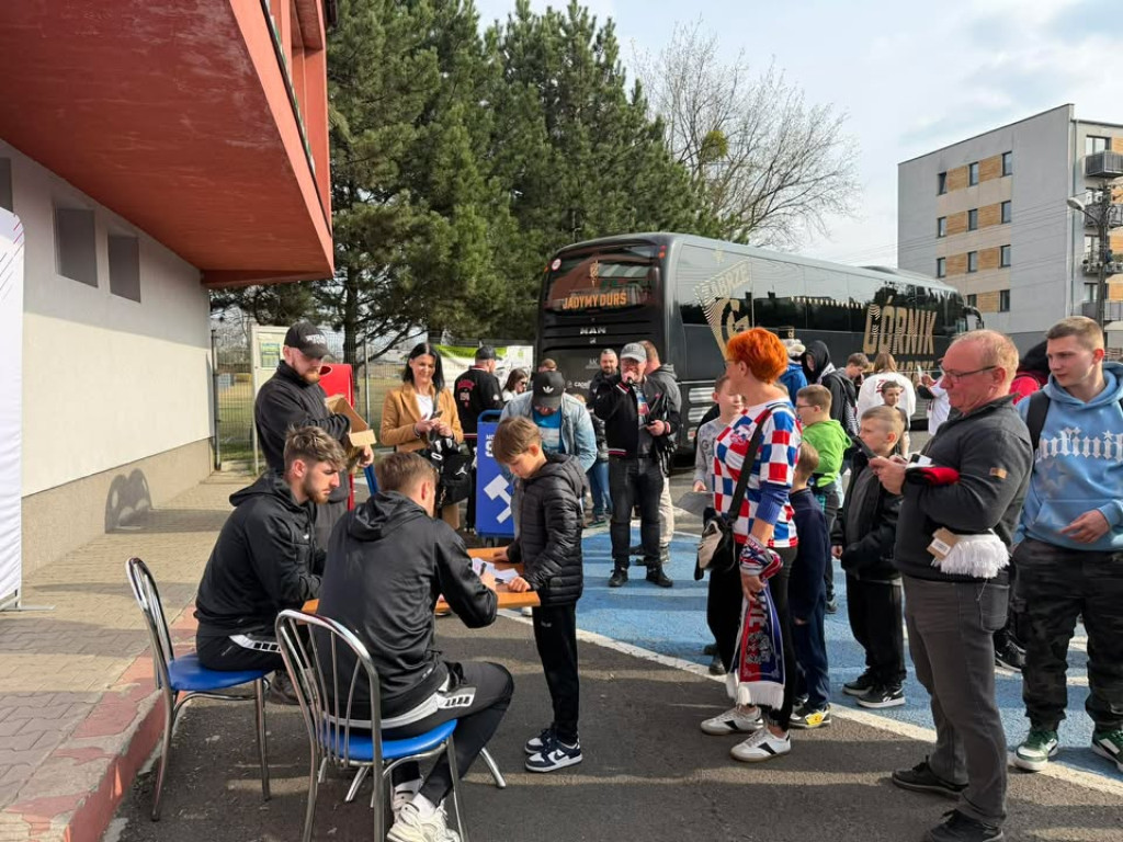 Zawodnicy Górnika Zabrze w Miasteczku Śląskim
