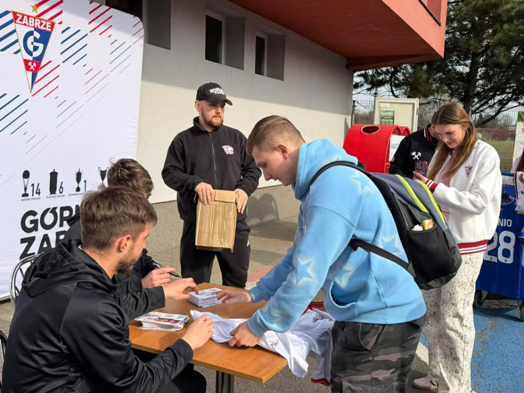 Zawodnicy Górnika Zabrze w Miasteczku Śląskim