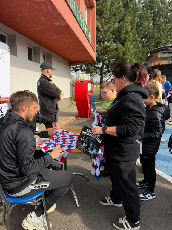Zawodnicy Górnika Zabrze w Miasteczku Śląskim