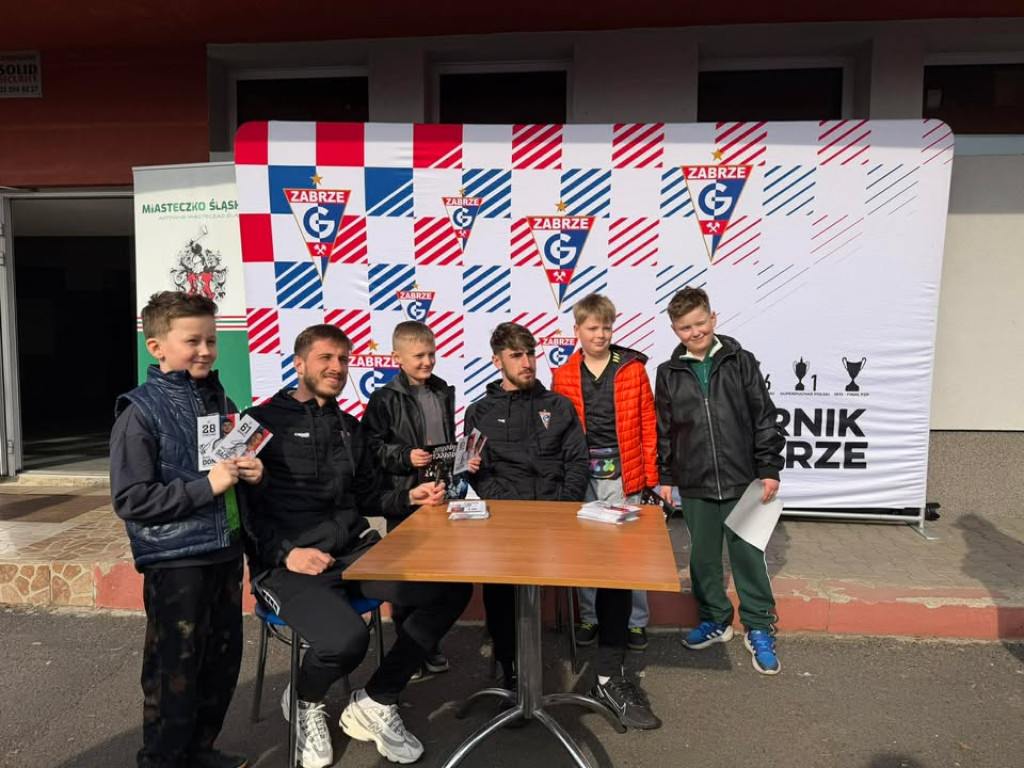 Zawodnicy Górnika Zabrze w Miasteczku Śląskim