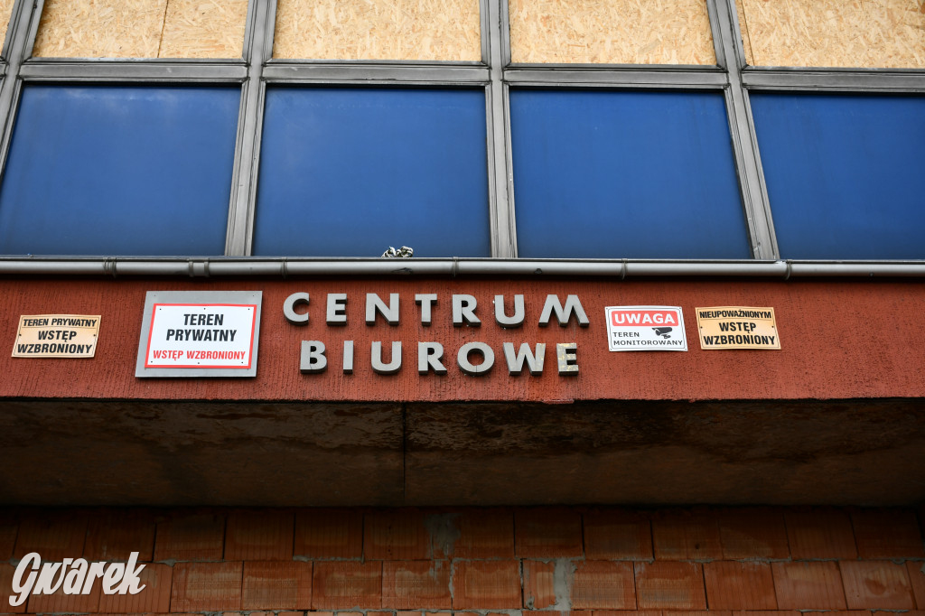 Strzybnica. Czy dawny biurowiec idzie do rozbiórki?