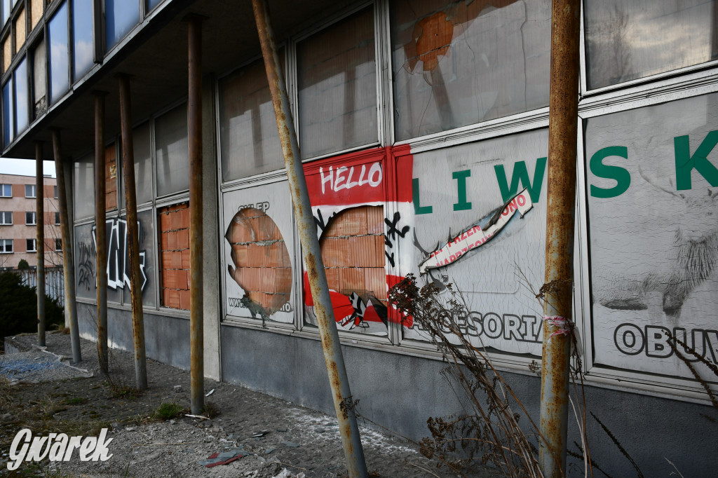 Strzybnica. Czy dawny biurowiec idzie do rozbiórki?