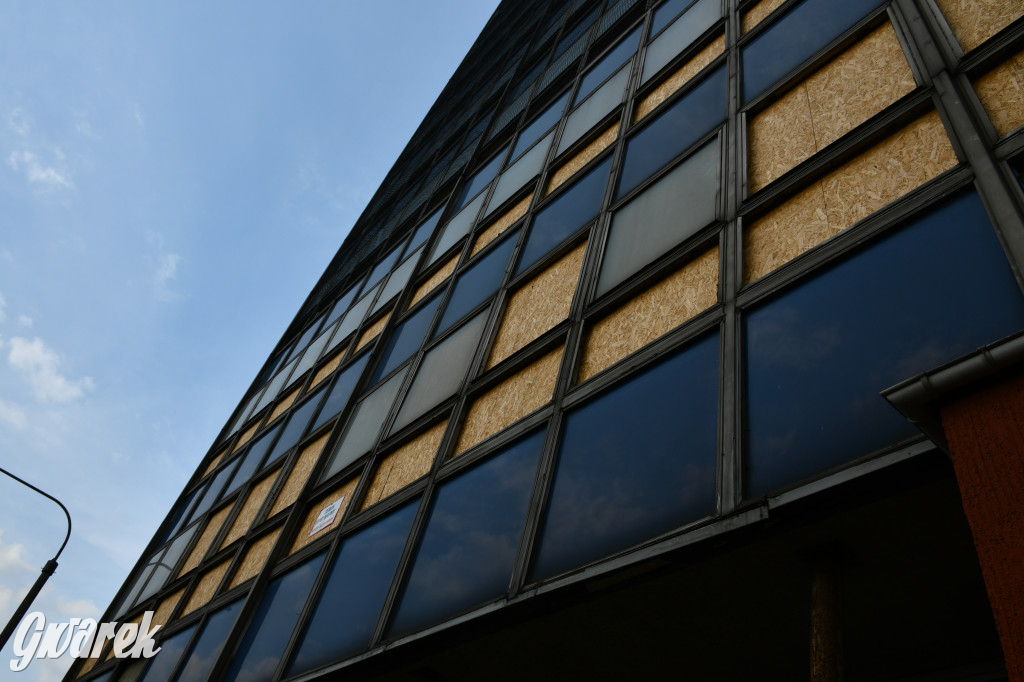 Strzybnica. Czy dawny biurowiec idzie do rozbiórki?