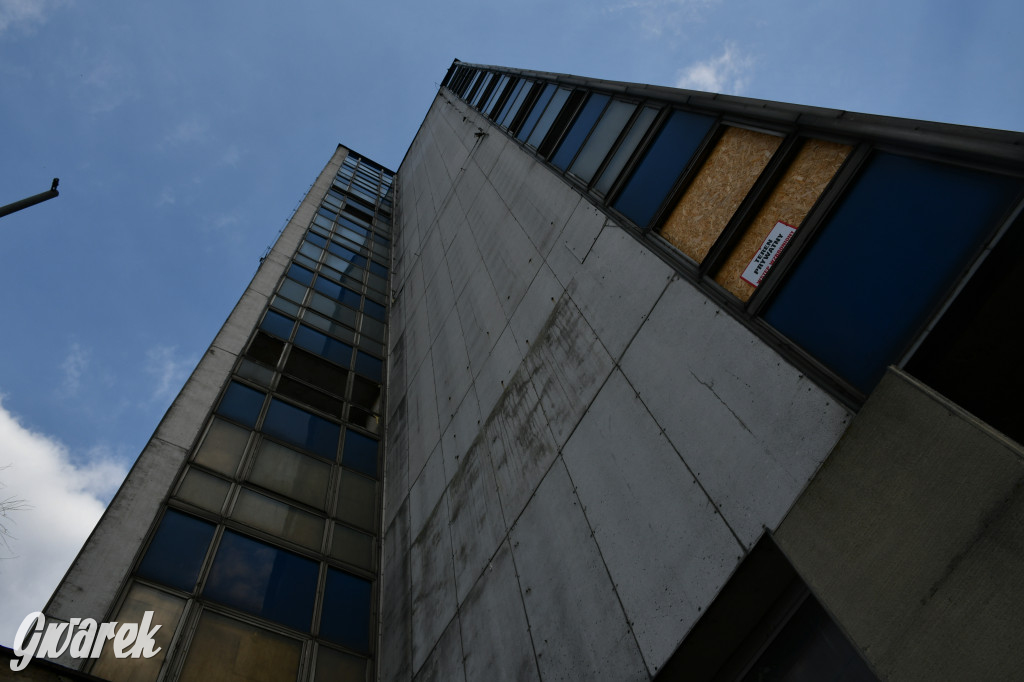 Strzybnica. Czy dawny biurowiec idzie do rozbiórki?