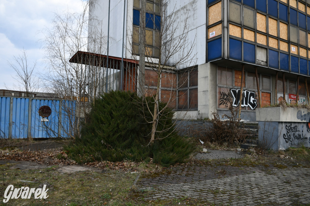 Strzybnica. Czy dawny biurowiec idzie do rozbiórki?