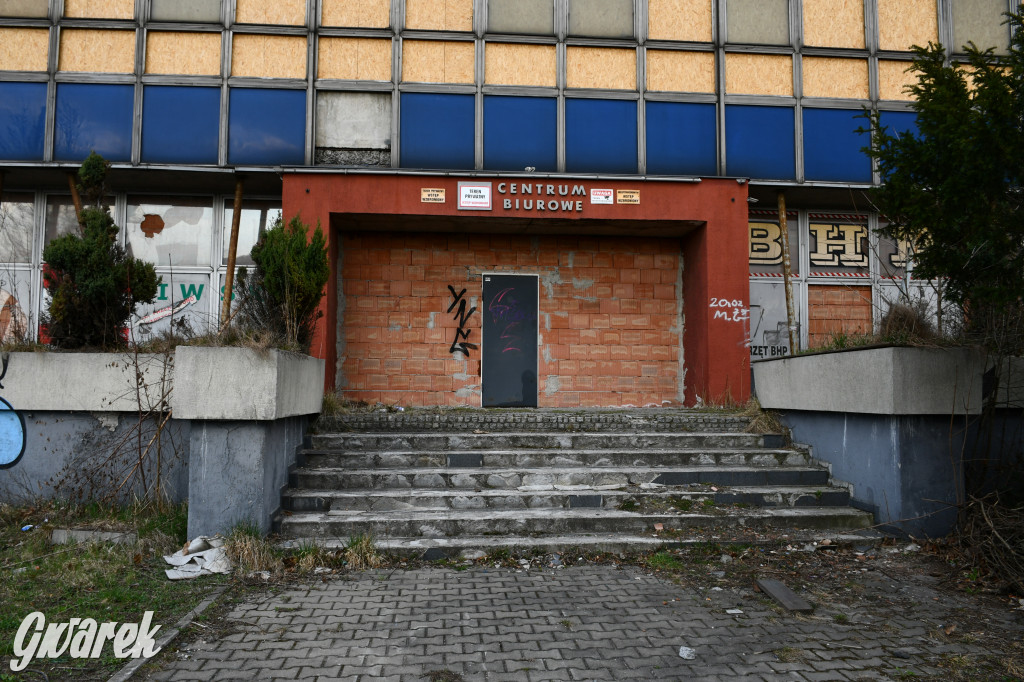 Strzybnica. Czy dawny biurowiec idzie do rozbiórki?