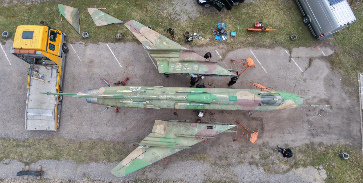 Z Sosnowca do Zbrosławic. Su-22 już w naszym muzeum