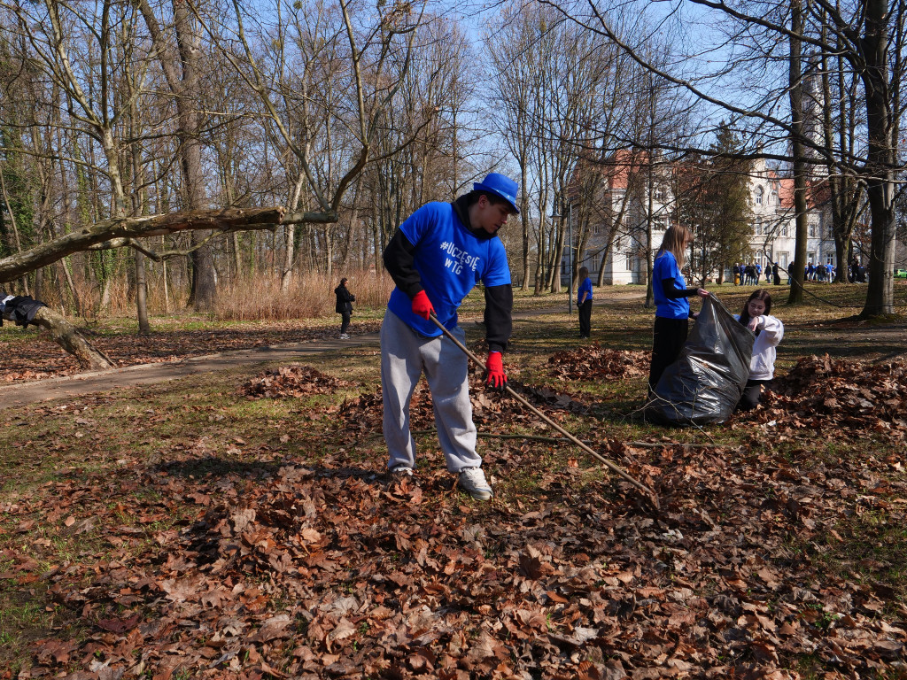 Wiosenne porządki w Centrum Kultury Śląskiej z #uczęsięwtg