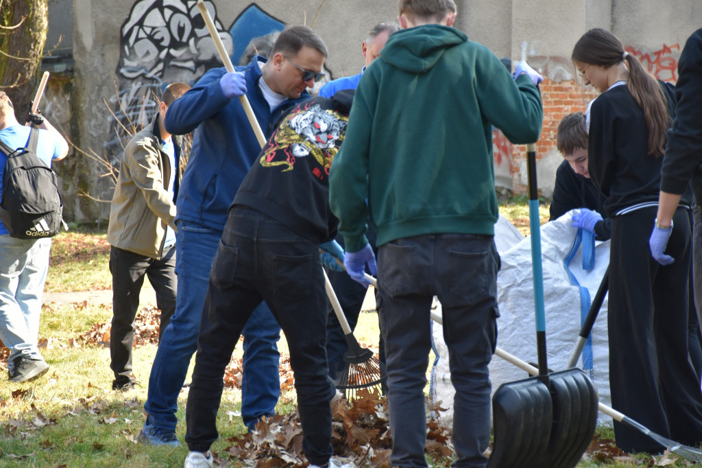 Wiosenne porządki w Centrum Kultury Śląskiej z #uczęsięwtg