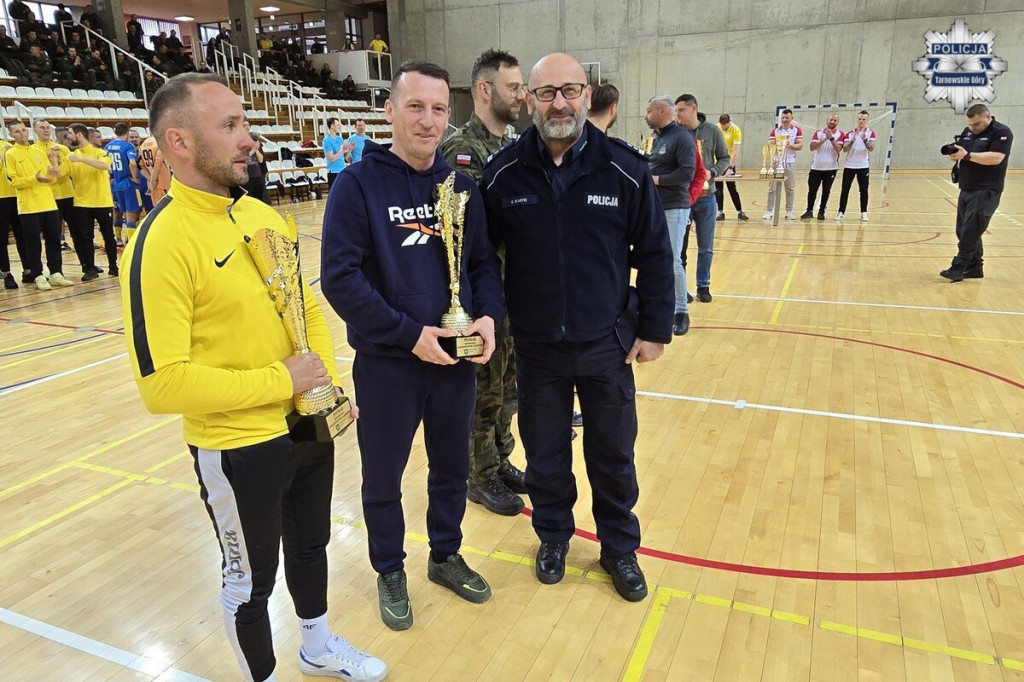 Tarnowskie Góry. Nasi mundurowi walczyli w hali