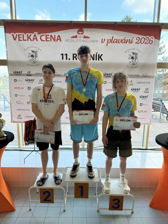 MKS Park Wodny Tarnowskie Góry z workiem medali