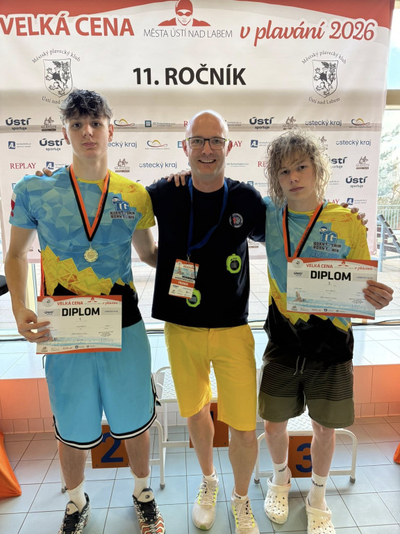 MKS Park Wodny Tarnowskie Góry z workiem medali