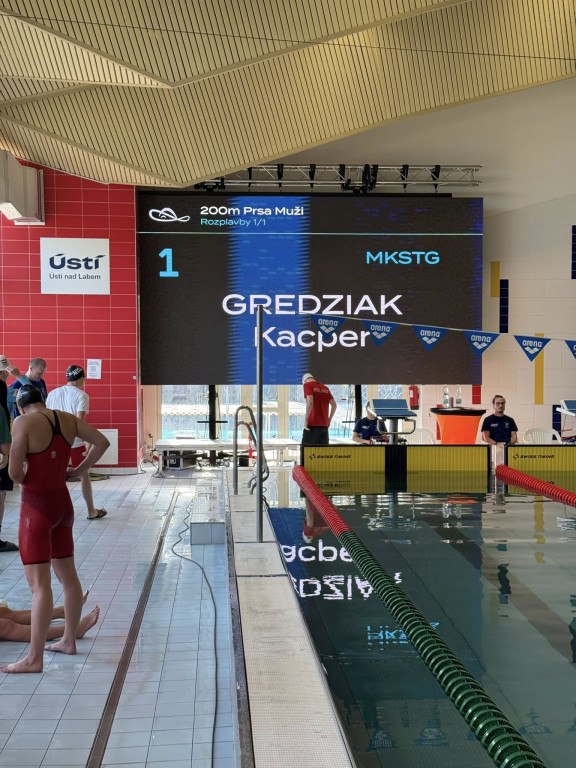 MKS Park Wodny Tarnowskie Góry z workiem medali