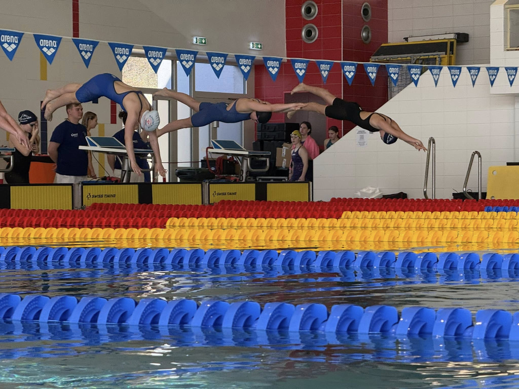 MKS Park Wodny Tarnowskie Góry z workiem medali