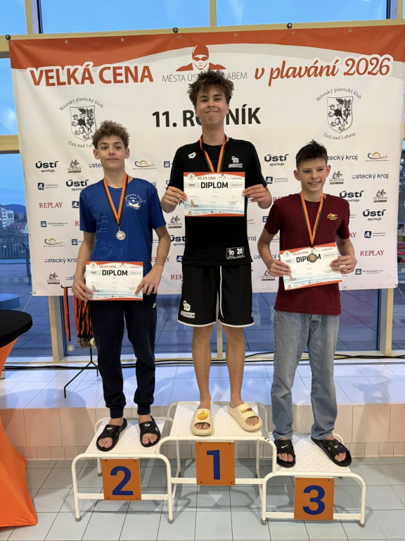 MKS Park Wodny Tarnowskie Góry z workiem medali