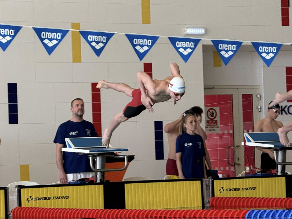 MKS Park Wodny Tarnowskie Góry z workiem medali