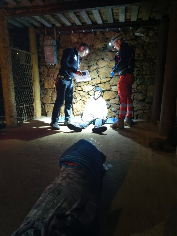 Stres, chaos i walka o życie. Tak szkolą się ratownicy