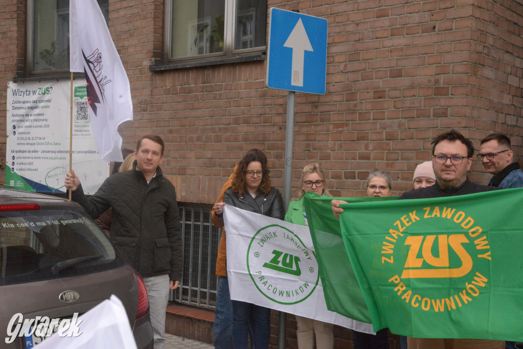 Tarnowskie Góry. Domagają się godnej płacy