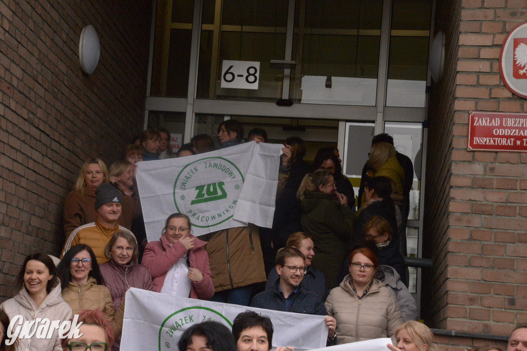 Tarnowskie Góry. Domagają się godnej płacy