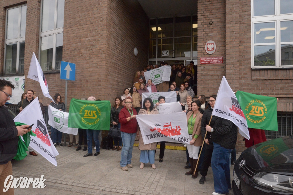 Tarnowskie Góry. Domagają się godnej płacy