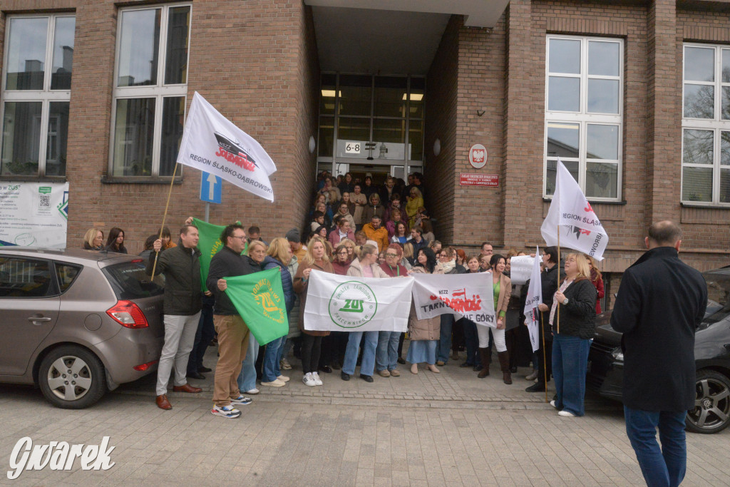 Tarnowskie Góry. Domagają się godnej płacy