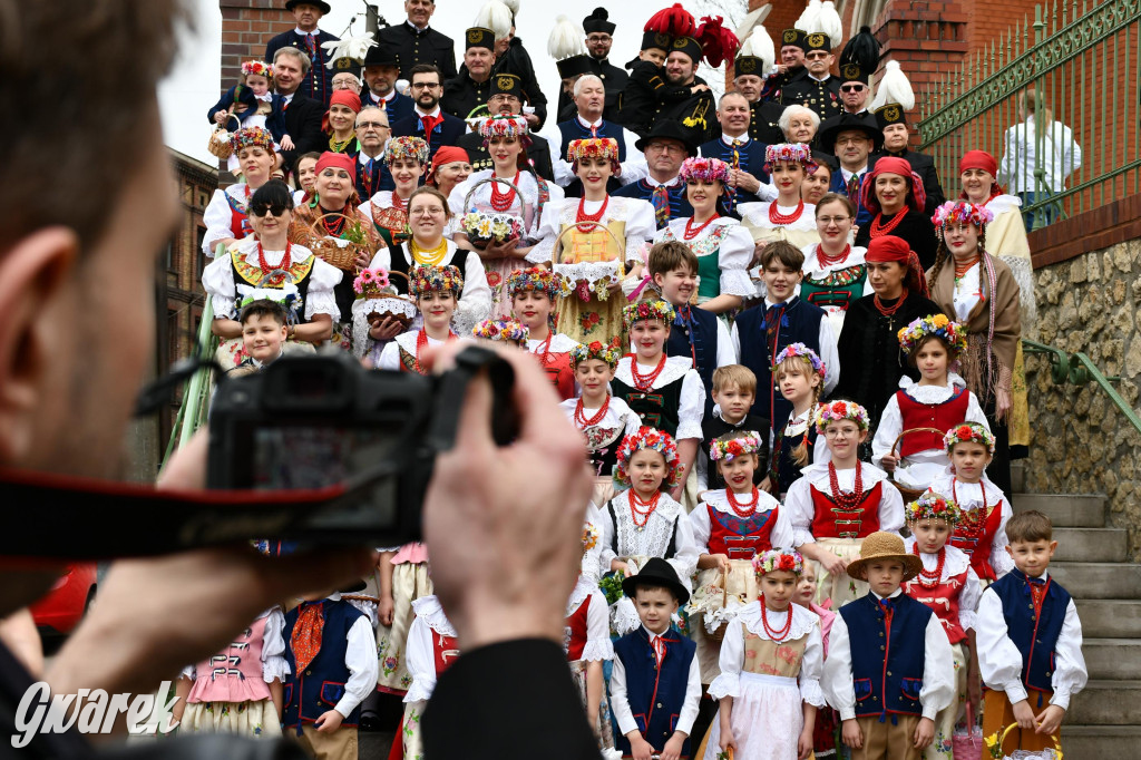 Radzionków. Wielkanocna tradycja w stroju regionalnym