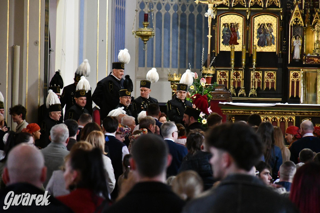 Radzionków. Wielkanocna tradycja w stroju regionalnym