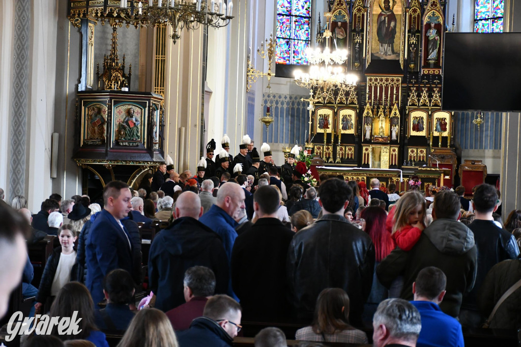 Radzionków. Wielkanocna tradycja w stroju regionalnym