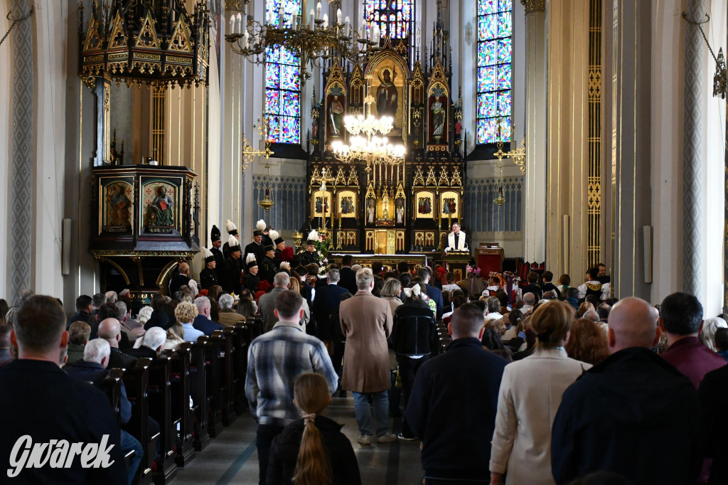 Radzionków. Wielkanocna tradycja w stroju regionalnym