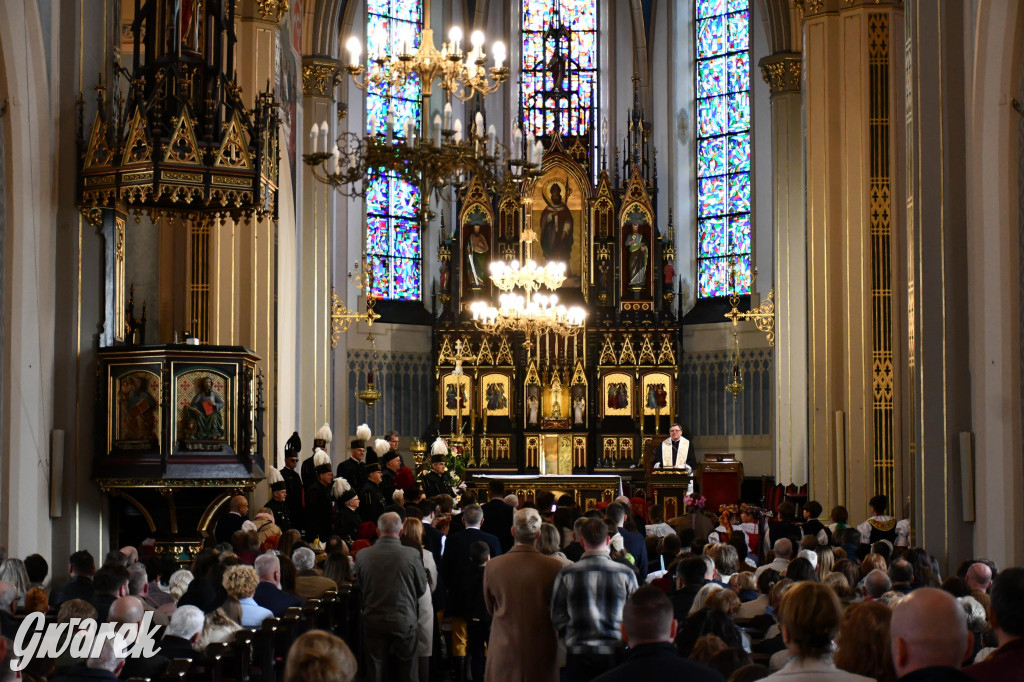 Radzionków. Wielkanocna tradycja w stroju regionalnym