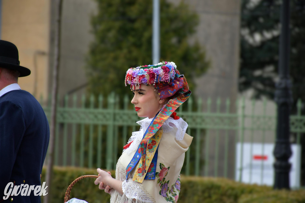 Radzionków. Wielkanocna tradycja w stroju regionalnym