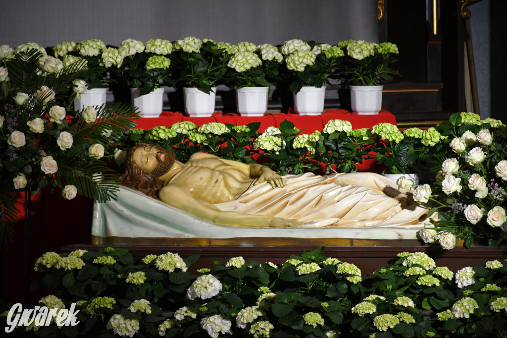 Radzionków. Wielkanocna tradycja w stroju regionalnym