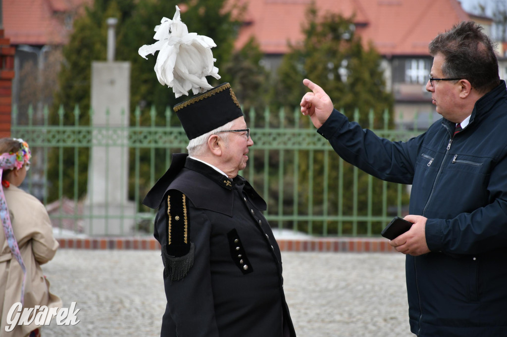 Radzionków. Wielkanocna tradycja w stroju regionalnym