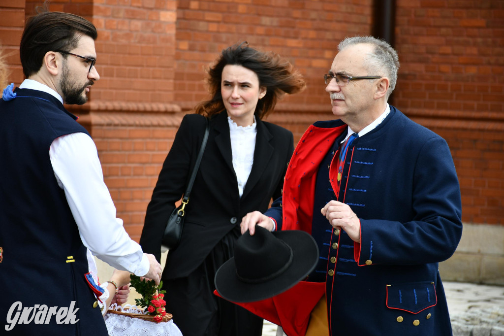 Radzionków. Wielkanocna tradycja w stroju regionalnym