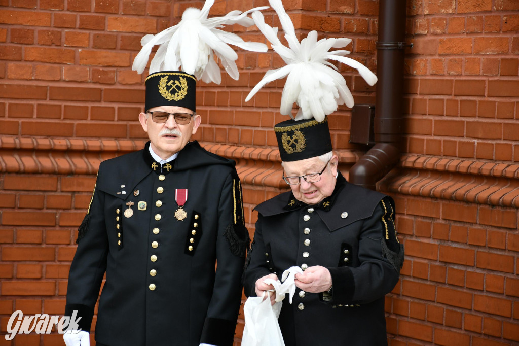 Radzionków. Wielkanocna tradycja w stroju regionalnym