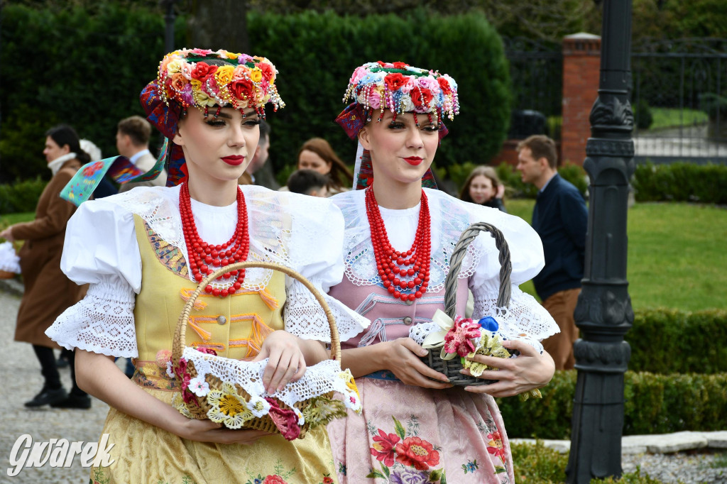 Radzionków. Wielkanocna tradycja w stroju regionalnym