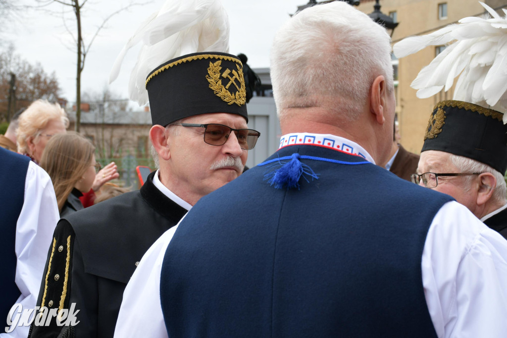 Radzionków. Wielkanocna tradycja w stroju regionalnym