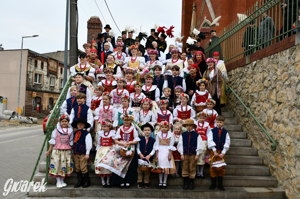 Radzionków. Wielkanocna tradycja w stroju regionalnym